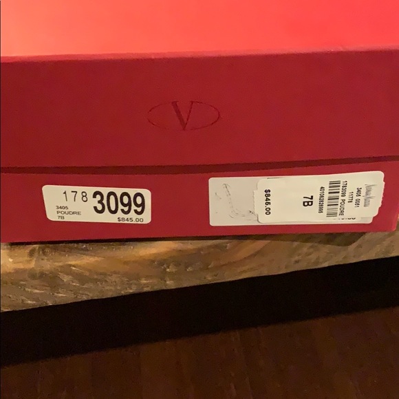 Authentic Valentino Rockstud 100mm Pumps - Picture 4 of 7